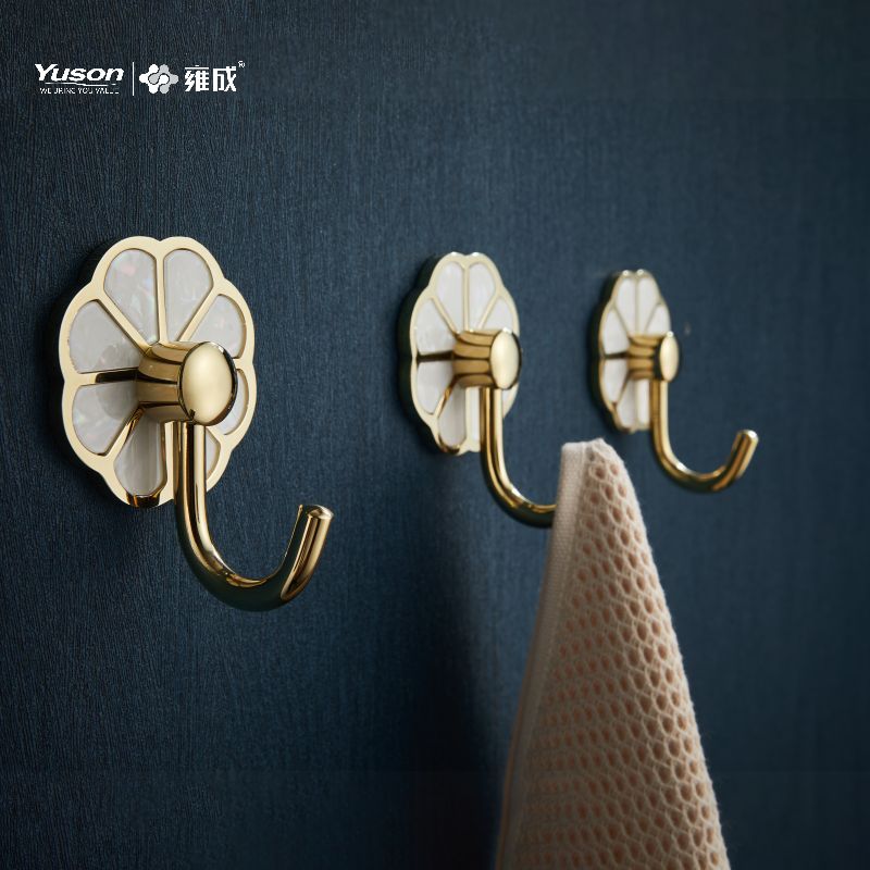 21088 ROBE HOOK