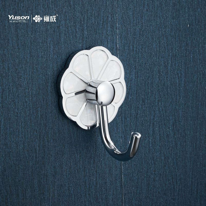 21088 ROBE HOOK